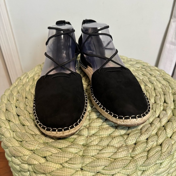 Eileen Fisher Black Suede Lace-Up Espadrille Closed Toe Flat Sandal - Picture 6 of 11